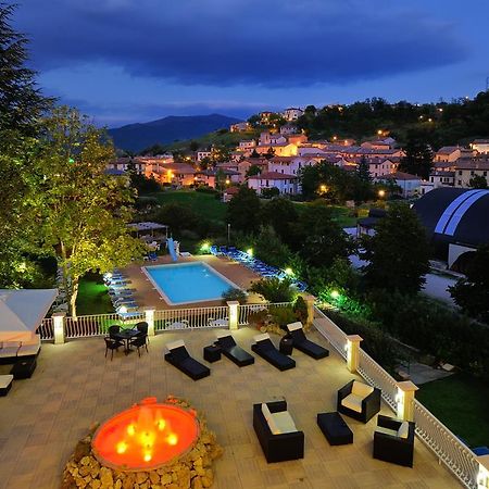 Hotel Benessere Villa Fiorita Colfiorito Exterior photo